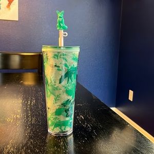 Starbucks travel tumbler Holiday 2022 woodland themr